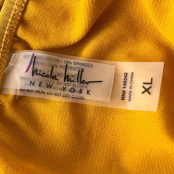 Nicole Miller Women's Swimsuit Size XL Yellow Convertible One Piece Side Ruching - Picture 9 of 11
